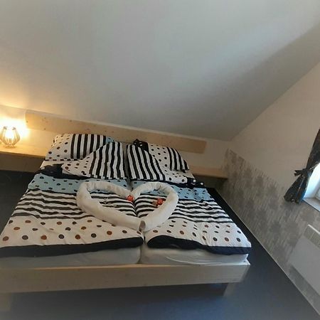 Apartmány pod Mariánskými schody Albrechtice v Jizerskych horach Exterior foto