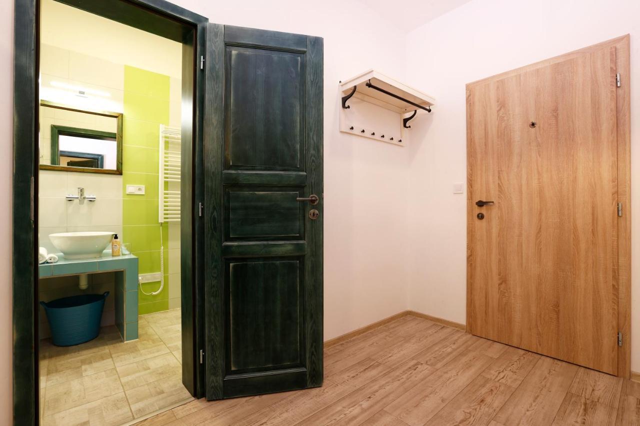 Apartmány pod Mariánskými schody Albrechtice v Jizerskych horach Exterior foto