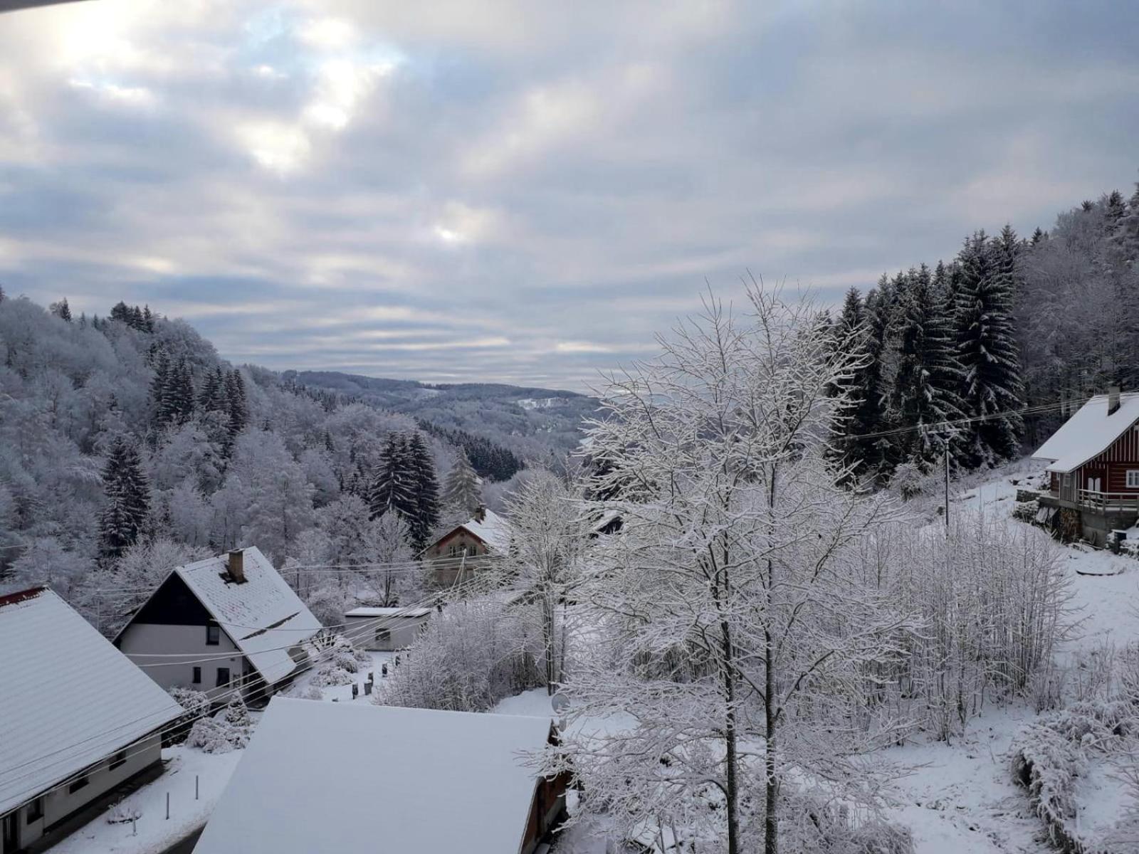 Apartmány pod Mariánskými schody Albrechtice v Jizerskych horach Exterior foto